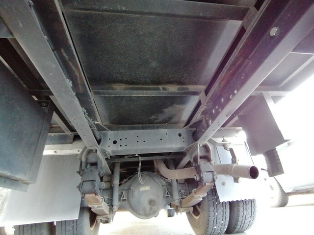 三菱ふそう キャンター 小型 冷蔵冷凍バン PDG-FE74BV(5548) 29枚目