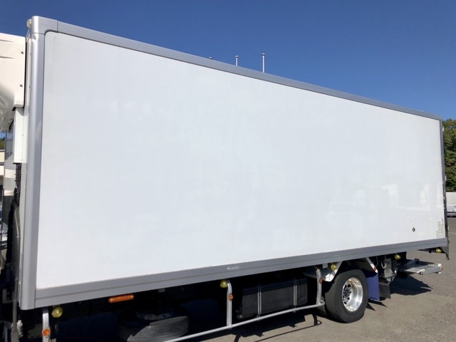 日野 レンジャー 中型 冷蔵冷凍バン 2KG-FC2ABA(57321) 10枚目