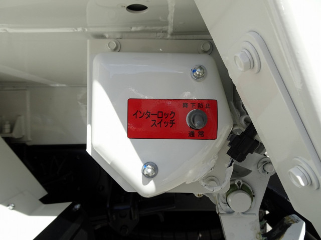 日野 レンジャー 増トン 塵芥車（プレス式） 2KG-GC2ABA(106369) 25枚目