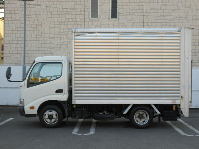 トヨタ ダイナ 小型 バン TKG-XZC605(7686) 6枚目