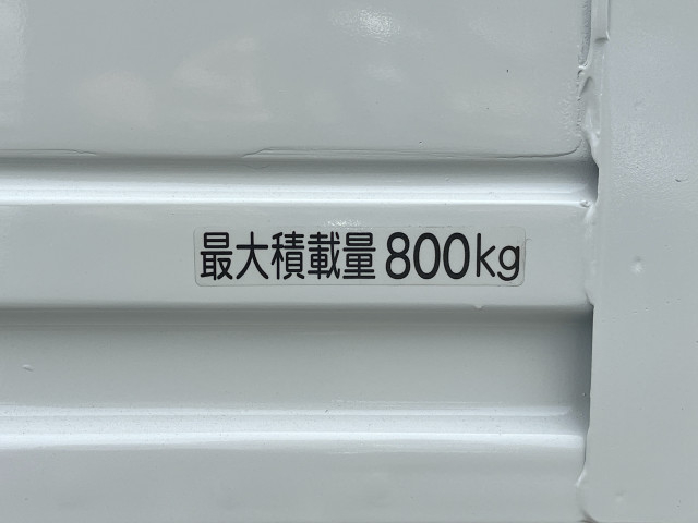 トヨタ タウンエース 小型 平ボディ 5BF-S403U(109236) 13枚目
