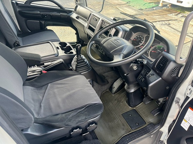 日野 レンジャー 中型 ウィング TKG-FD7JLAG(112644) 21枚目