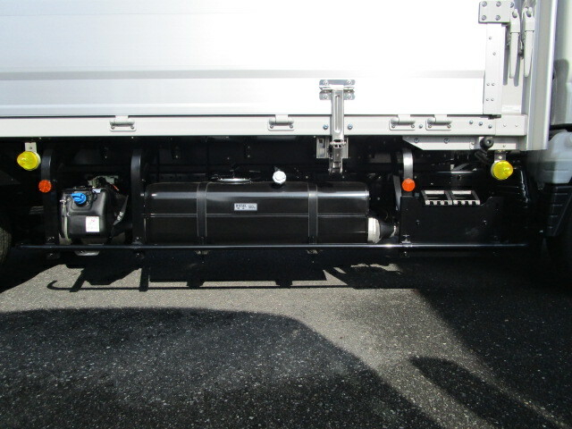 三菱ふそう キャンター 小型 ウィング 2PG-FEAV0(9521) 35枚目