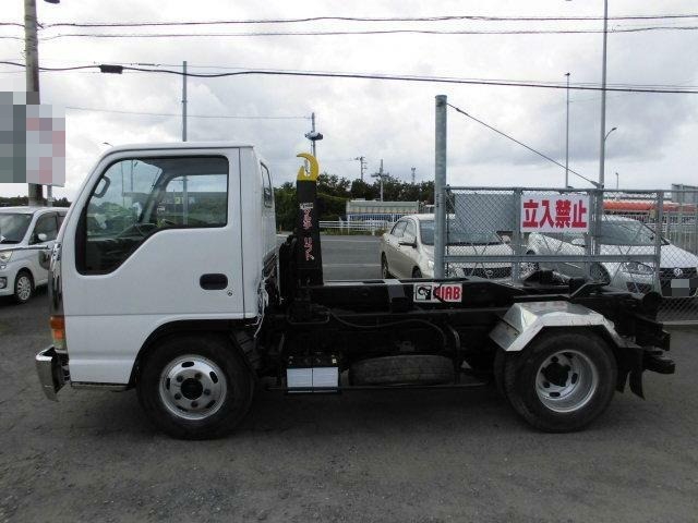 いすゞ エルフ 小型 コンテナ専用車 KC-NKR71EN(17845) 5枚目