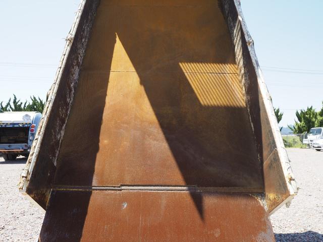 Hino dutro Small Soil dump *********(104859) 36枚目