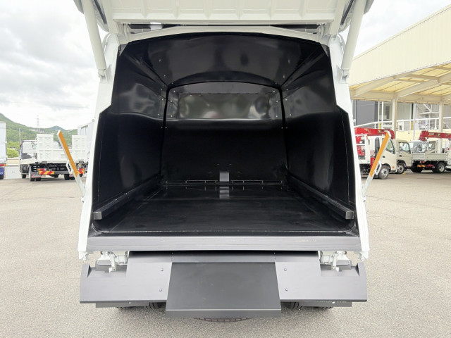 三菱ふそう ファイター 中型 塵芥車（プレス式） 2KG-FK72F(113271) 8枚目