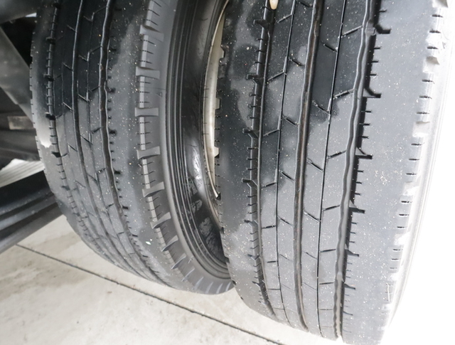 いすゞ エルフ 小型 冷蔵冷凍バン TKG-NLR85AN(3402) 39枚目