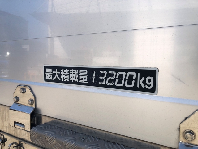 日野 プロフィア 大型 平ボディ（クレーン付） 2DG-FR1AHG(107903) 57枚目