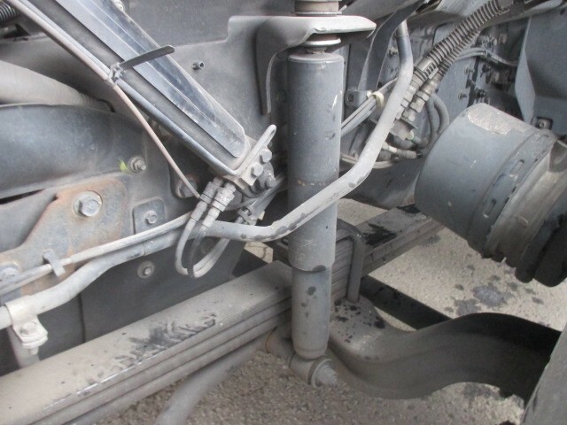 UDトラックス（日産） クオン 大型 トラクタ QKG-GK6XAD(7774) 23枚目