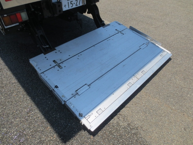 いすゞ エルフ 小型 保冷バン 2RG-NMR88M(109791) 11枚目