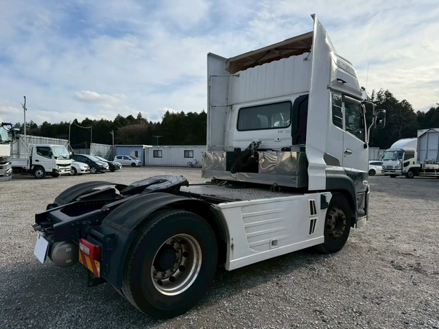 日産自動車 クオン 大型 トラクタ 2RG-GK5DAB(106709) 5枚目