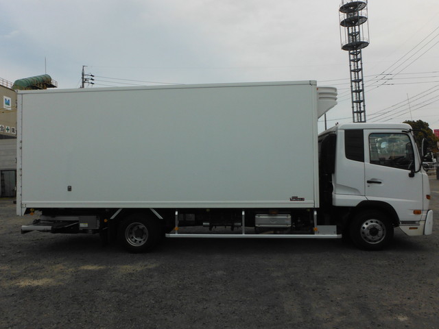 UDトラックス（日産） コンドル 中型 冷蔵冷凍バン TKG-MK38C(3391) 8枚目
