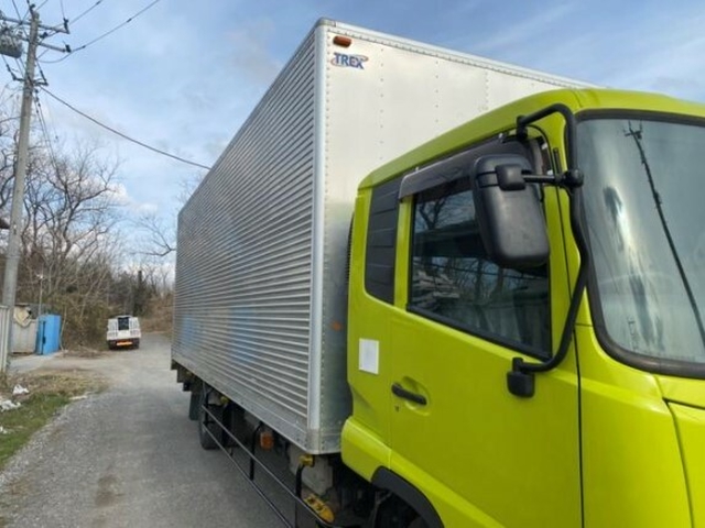 UDトラックス（日産） コンドル 中型 バン SKG-LK38C(8973) 2枚目