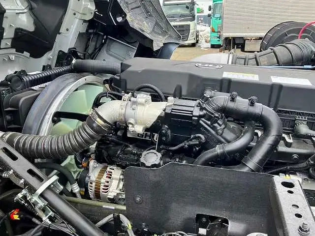 日産自動車 クオン 大型 トラクタ 2RG-GK5DAD(106707) 40枚目
