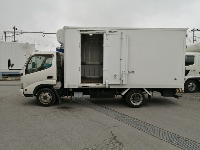 日野 デュトロ 小型 冷蔵冷凍バン BDG-XZU414M(5527) 20枚目
