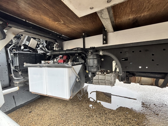 日野 デュトロ 小型 バン TKG-XZC655M(108150) 32枚目