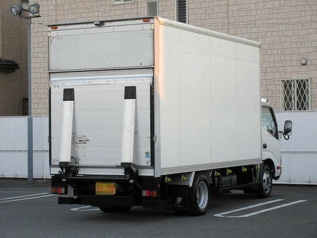 日野 デュトロ 小型 バン TKG-XZC655M(7687) 2枚目