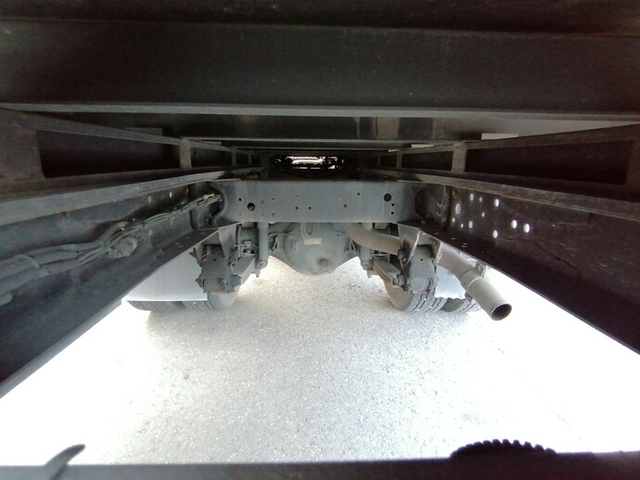 三菱ふそう キャンター 小型 冷蔵冷凍バン PDG-FE74BV(5548) 26枚目