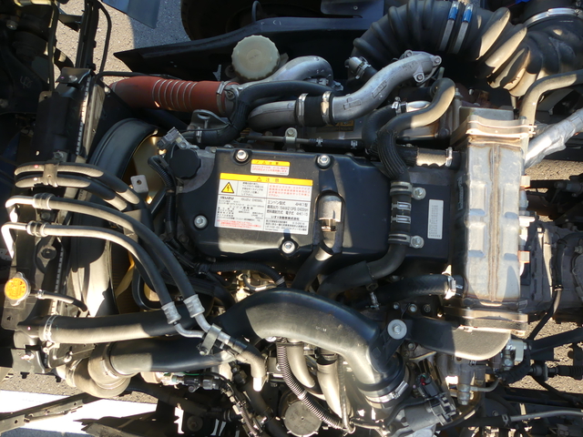 いすゞ フォワード 中型 冷蔵冷凍バン TKG-FRR90T2(54476) 65枚目