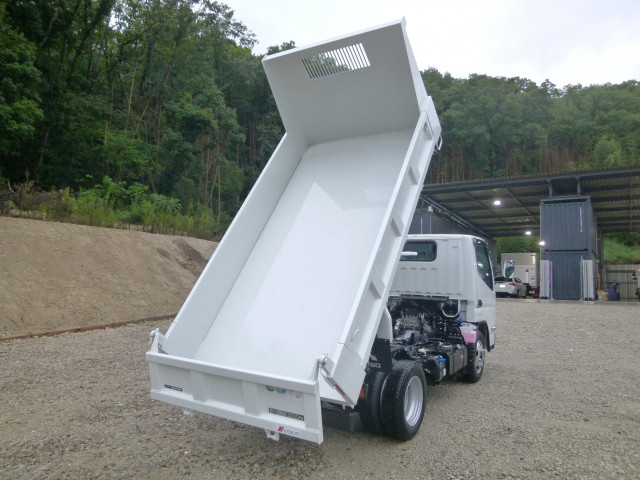 三菱ふそう キャンター 小型 土砂ダンプ 2RG-FBA60(111848) 15枚目