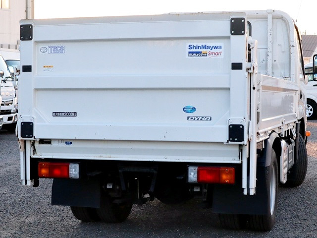 トヨタ ダイナ 小型 平ボディ 2RG-XZC605(112856) 3枚目