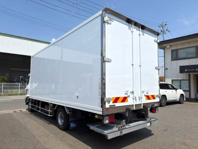 日野 レンジャー 中型 冷蔵冷凍バン 2KG-FC2ABG(110467) 4枚目