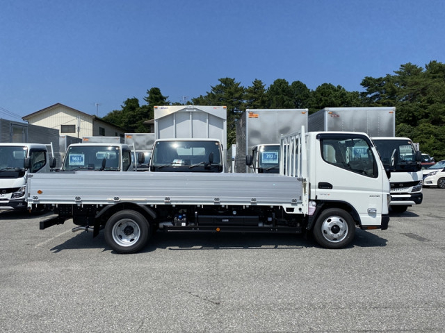 三菱ふそう キャンター 小型 平ボディ 2RG-FEAV0(112590) 5枚目