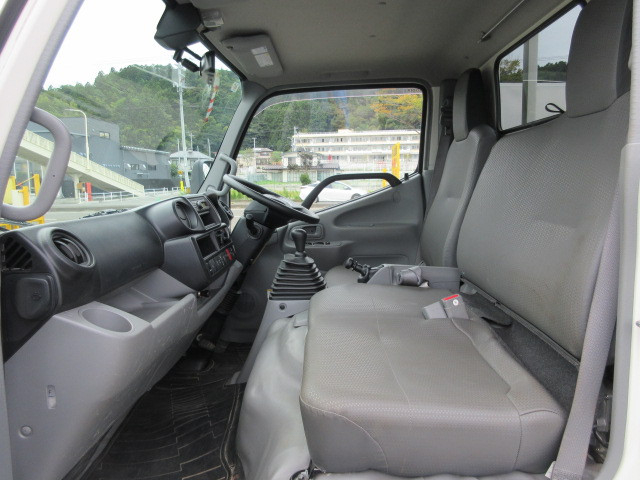 トヨタ ダイナ 小型 平ボディ 2DG-XZC675(112258) 22枚目