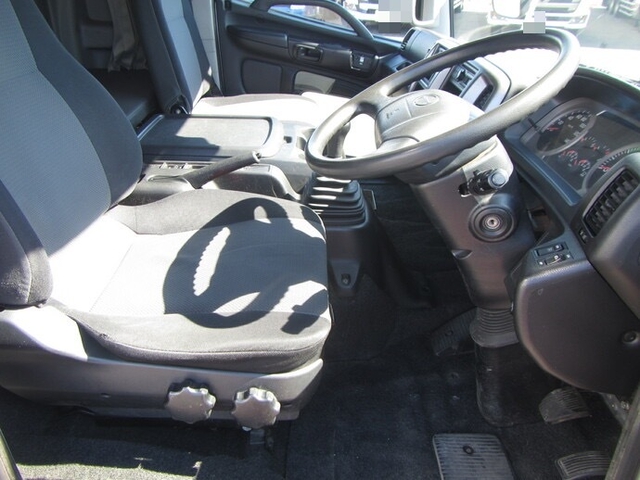 日野 レンジャー 中型 バン TKG-FD7JLAA(9693) 44枚目
