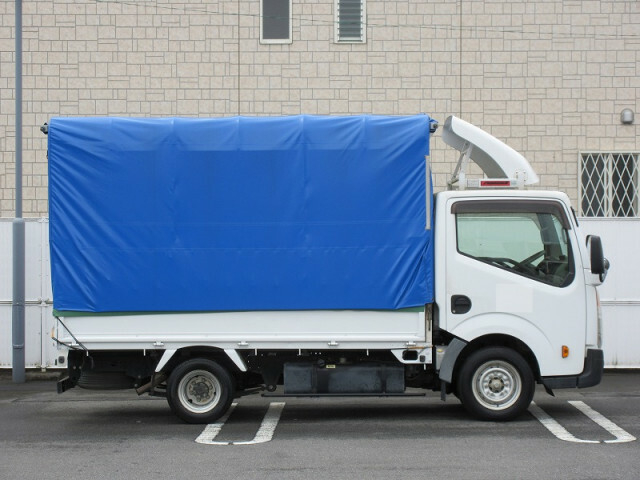 Nissan UD condor Small Holo wing body SKG-SZ2F24(6635) 7枚目