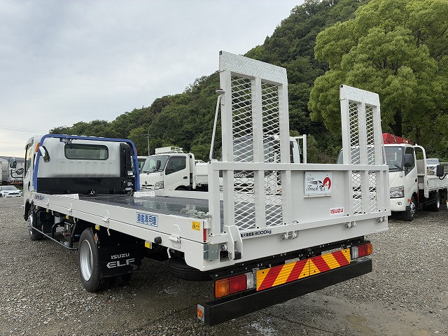 いすゞ エルフ 小型 キャリアカー 2RG-NPR88AN(106371) 31枚目
