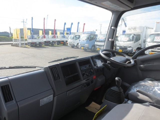 マツダ タイタン 小型 保冷バン BKG-LMR85N(79435) 15枚目
