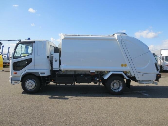 三菱ふそう ファイター 増トン 塵芥車（プレス式） QKG-FK62FZ(8520) 8枚目