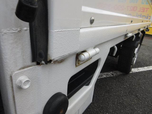 いすゞ エルフ 小型 平ボディ TRG-NHS85A(109760) 35枚目