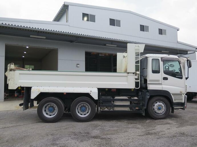 いすゞ ギガ 大型 土砂ダンプ QKG-CXZ77AT(11909) 6枚目