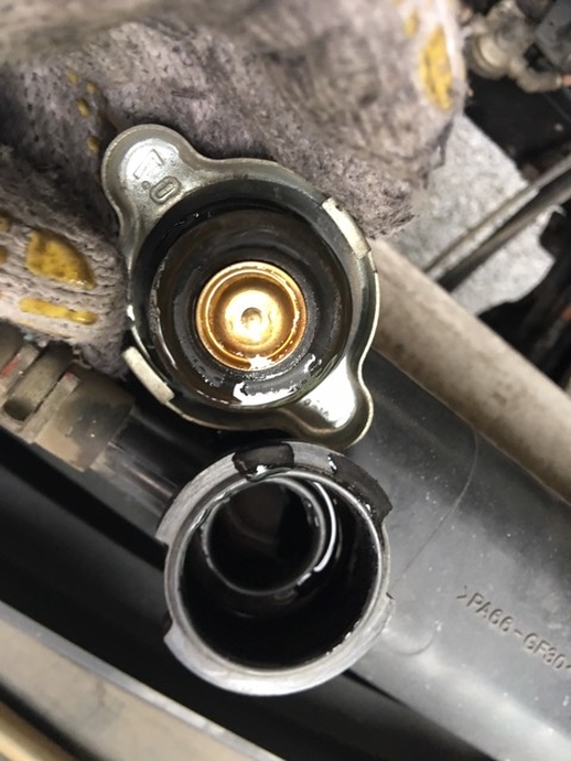 三菱ふそう ファイター 増トン 平ボディ（クレーン付） QKG-FK62FZ(2240) 21枚目