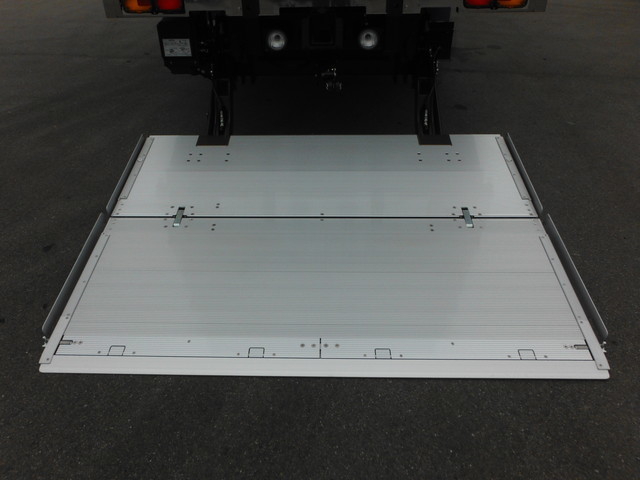 日野 レンジャー 中型 冷蔵冷凍バン TKG-FC9JKAG(1351) 6枚目