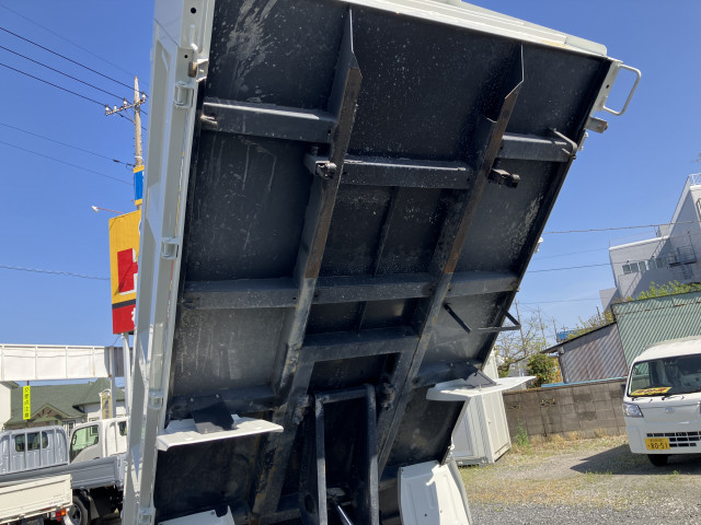 日産自動車 アトラス 小型 土砂ダンプ 2RG-FBA6W(103948) 5枚目