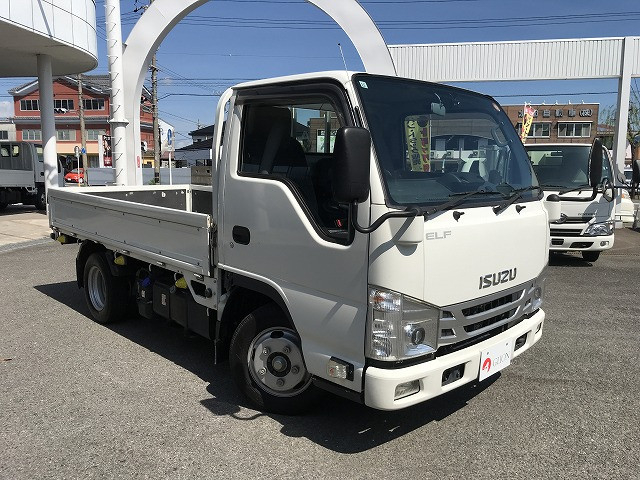 いすゞ エルフ 小型 平ボディ 2RG-NHR88A(111498) 3枚目