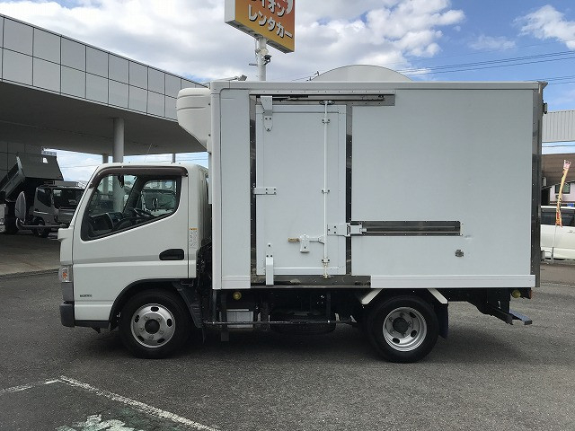 三菱ふそう キャンター 小型 冷蔵冷凍バン TPG-FBA50(113160) 7枚目