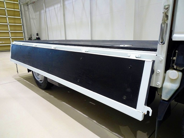 いすゞ エルフ 小型 平ボディ TRG-NHS85A(109700) 27枚目