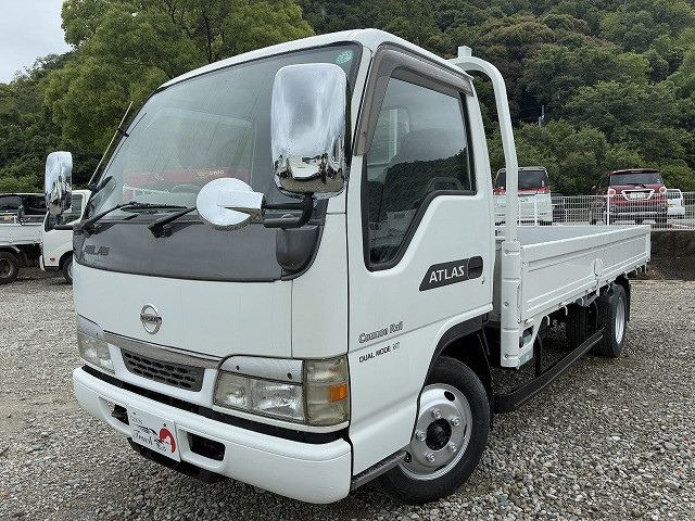日産自動車 アトラス 小型 平ボディ KR-AKR81LAR(110107) 1枚目