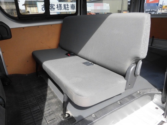 トヨタ レジアスエース 小型 バン QDF-GDH201V(81792) 17枚目