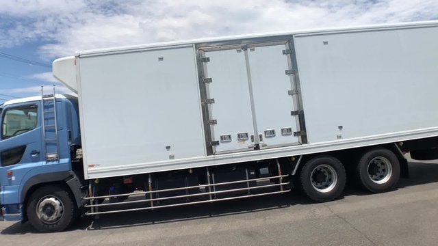 日野 プロフィア 大型 冷蔵冷凍バン QPG-FR1EXEG(34848) 9枚目