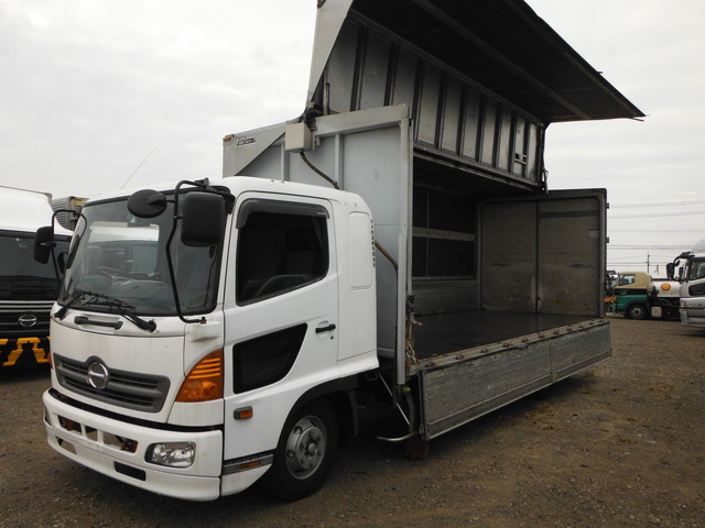 日野 レンジャー 中型 ウィング PB-FD8JLFA(1099) 9枚目