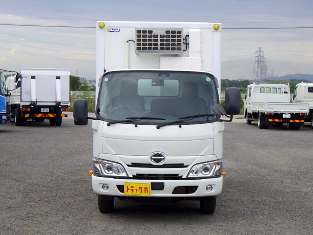 日野 デュトロ 小型 冷蔵冷凍バン 2RG-XZC605M(111427) 40枚目
