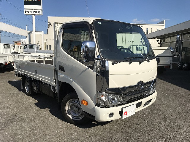 トヨタ ダイナ 小型 平ボディ 2DG-GDY231(113085) 3枚目