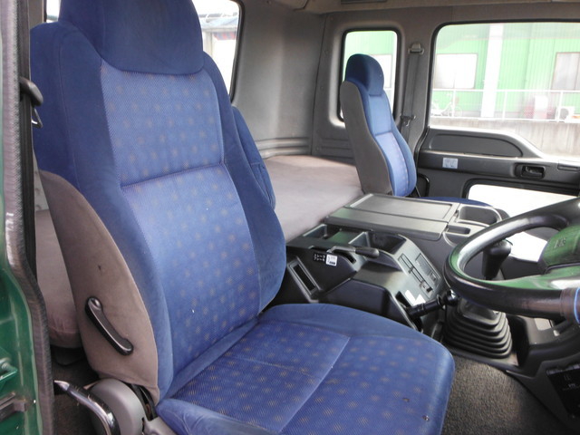 いすゞ ギガ 大型 トラクタ PDG-EXD52D8(3409) 22枚目