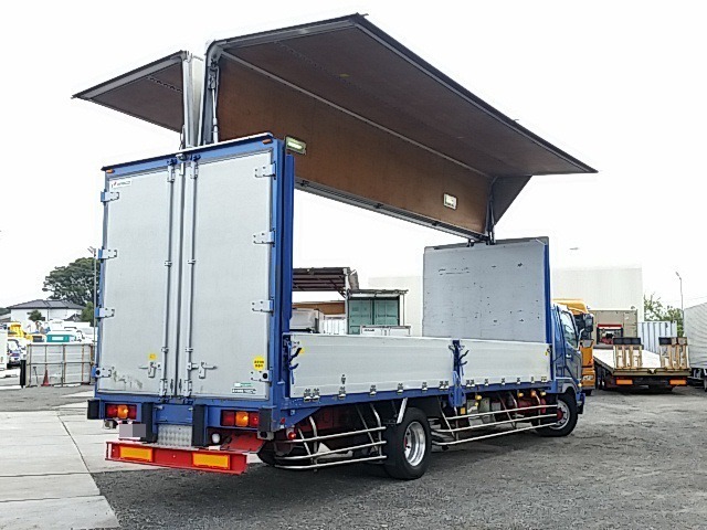 三菱ふそう ファイター 増トン ウィング PJ-FK61FMZ(8235) 9枚目