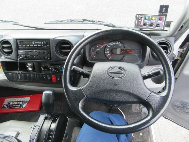 日野 デュトロ 小型 塵芥車（プレス式） TKG-XZU600X(10080) 28枚目